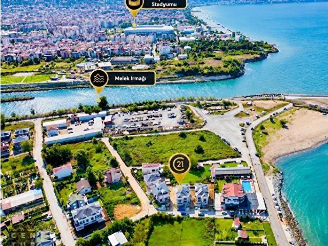 CENTURY21 DEN SATILIK VİLLA CUMHURİYET MAH. DENİZE SIFIR HAVUZLU