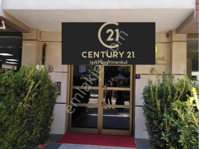 Century21 Işıltı'dan A.menderes Mah.satılık 3+1 Daire