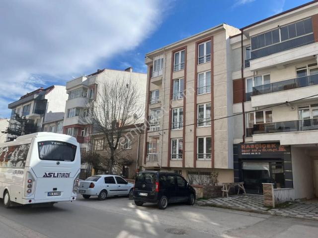 Century21 Vizyondan Esenli Caddesinde 1+1 Eşyalı Kiralık Daire