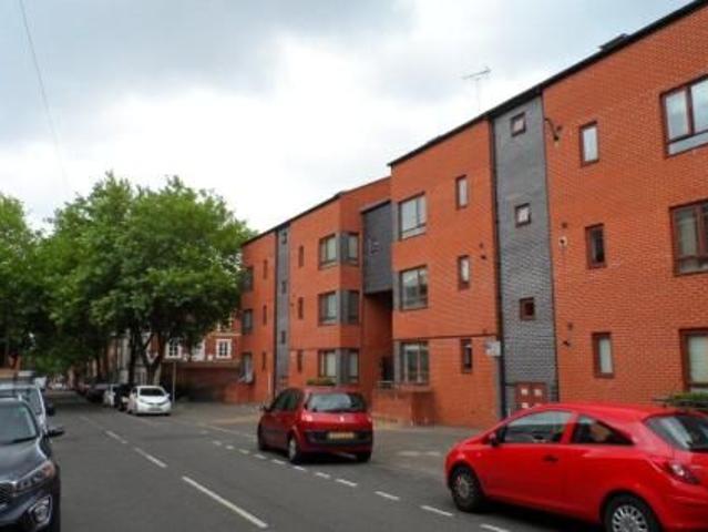 Century Court, North Sherwood Street, Nottingham NG1, 2 bed flat to rent, £850 pcm | PrimeLocation