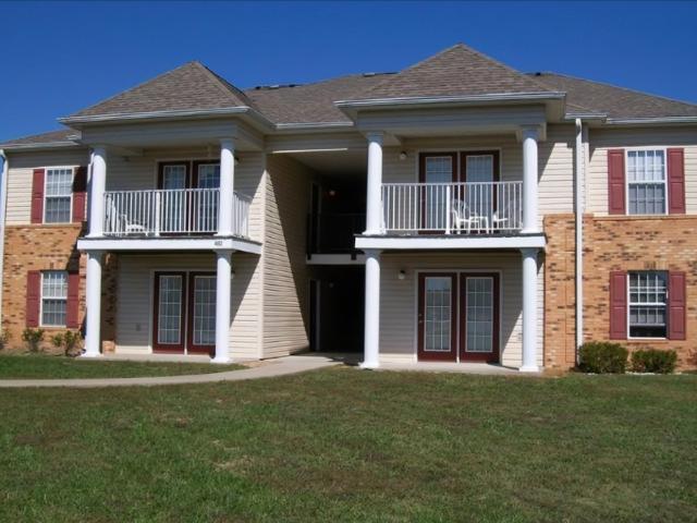 Century Estates Apartments 2BR/1BA Apartments