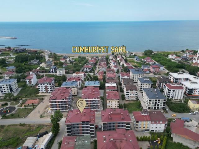 Century 21' Den 2+1 Cumhuriyetde Kiralık Güneş Alan Sıfır Daire
