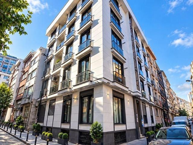 CENTURY 21 PARS'TAN BEŞİKTAŞ'TA YENİ BİNADA MODERN SATILIK DAİRE