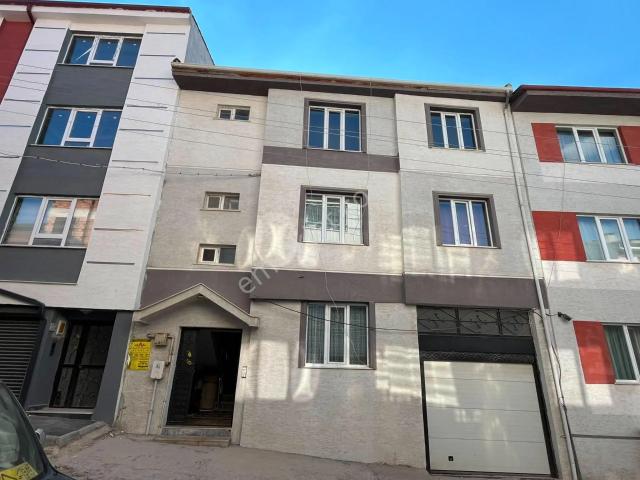 Century 21 Vizyondan Emek Mahallesinde Satılık 3+1 Daire