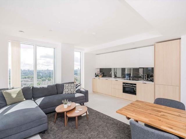 Cendal Crescent, E1, London