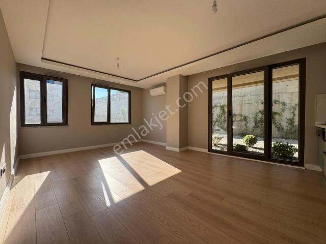 Cengelkoy Meda Terrace 2026 Oturuma Hazır 1+1 tek Yetkili