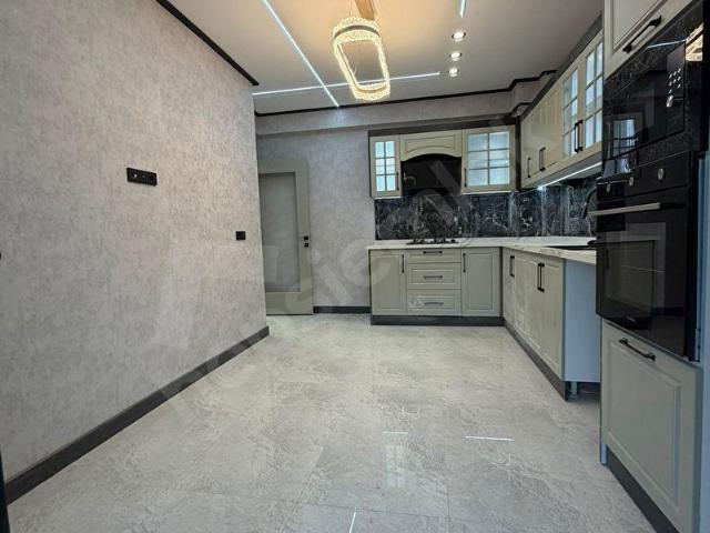 CENGİZLERden TAMAMI FİNANS KURULUŞLARINA UYGUN SİTE İÇİNDE SATILIK 3+1 DAİRE