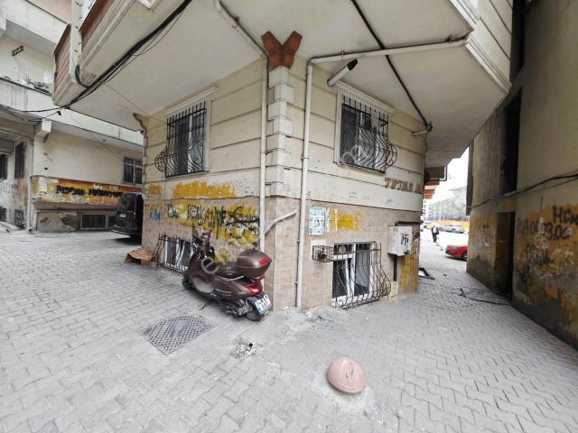 Cengiz Emlak'tan Pazarı Okul Yolunda 1+1 Kiralık Bahçe Kat
