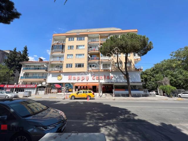 Cengiz Topel Caddesi Üzeri Kiralık Tadilatlı 3+1 Daire