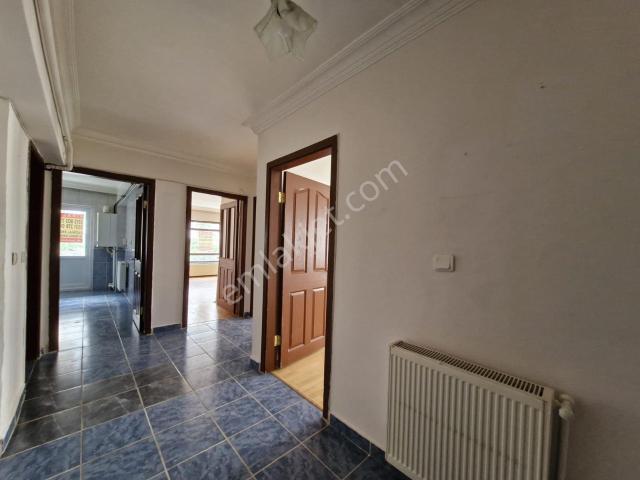 Cengizhan Mahallesi 860.sokakta Oturuma Hazır Temiz Kiralık 3+1