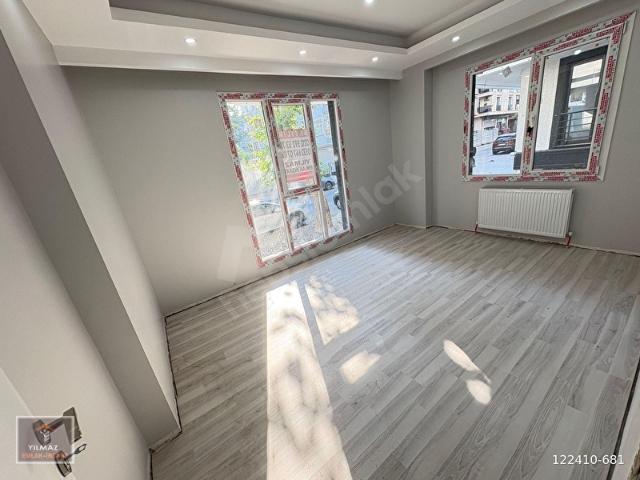 Cennet Mah.K.Otopar Metrobüse 3 Dakika Y.Giriş Satılık 1+1 Daire
