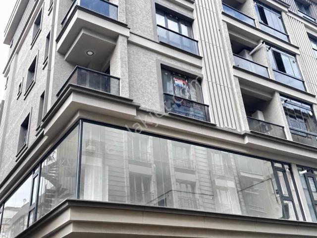 Cennet Mahallesinde Yeni Binada Ferah 3+1 | Metrobüse 3 Dakika
