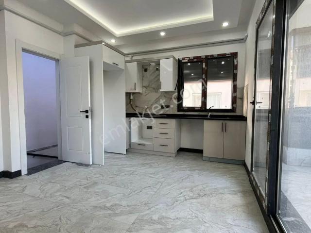 Cennetayağı'nda 3+1 Ön Cephe Ferah Ters Dubleks Daire