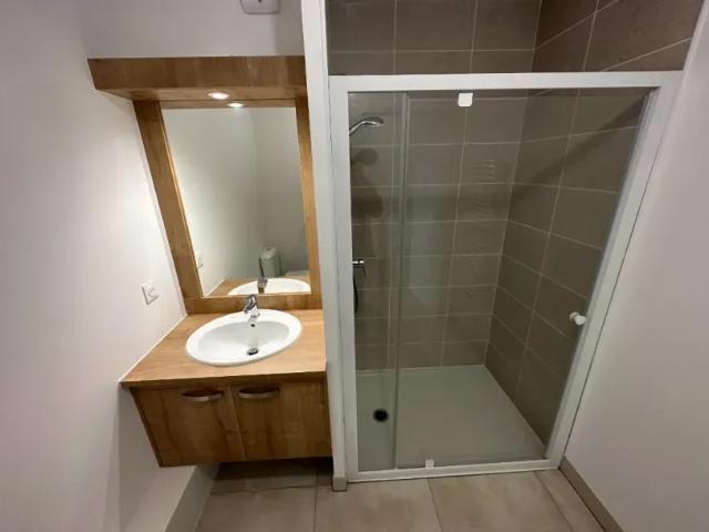 Cenon Appartement 2 pièces 49.7 m²