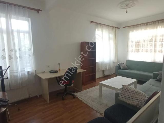 Cebeci Kalp Merkezi Yanında,eşyalı,1+1,ön,yeni Boyalı