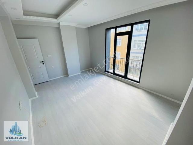 Cebeci Mah 2+1 85m2 3.kat Sıfır Lüx Daire