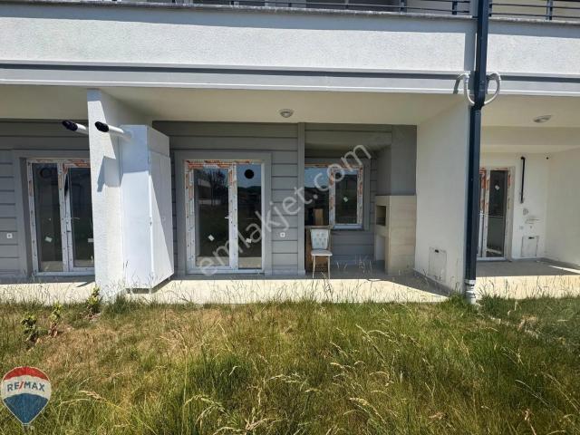 Cebecide Sıfır 3+1 Müstakil Bahçeli Dubleks Remax Mavi'den