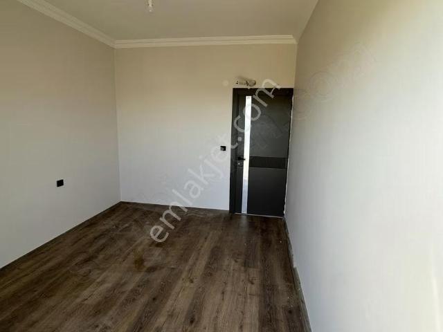 Cebeli'de Ferah Havuzlu Kiralık Daire