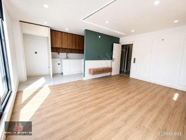 CEBESOY CADDESİNDE MODERN VE ŞIK 2+1 DAİRE