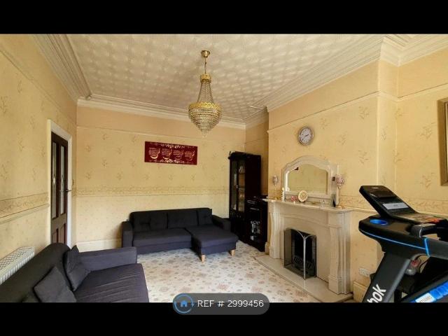 Cecil Avenue, Bradford BD7, 5 bed terraced house to rent, £1,500 pcm | PrimeLocation