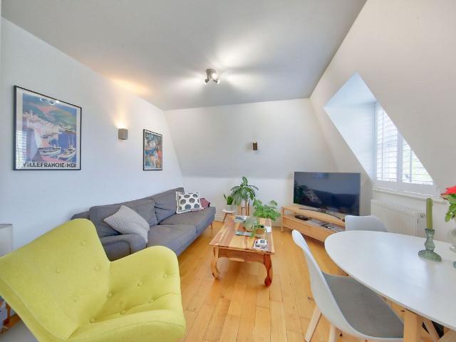 Cecil House, East Hill, Wandsworth SW18, 2 bed flat to rent, £2,550 pcm | PrimeLocation