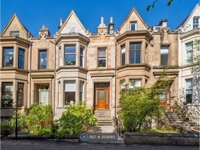 Cecil Street, Glasgow G12, 2 bed flat to rent, £1,875 pcm | PrimeLocation