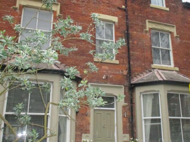 Cecil Street, Lytham St Annes FY8, Terraced house to rent, £2,500 pcm | PrimeLocation