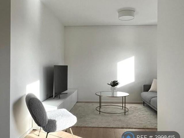 Cecilia Road, London, E8 3 bed flat to rent £3,450 pcm £796 pw