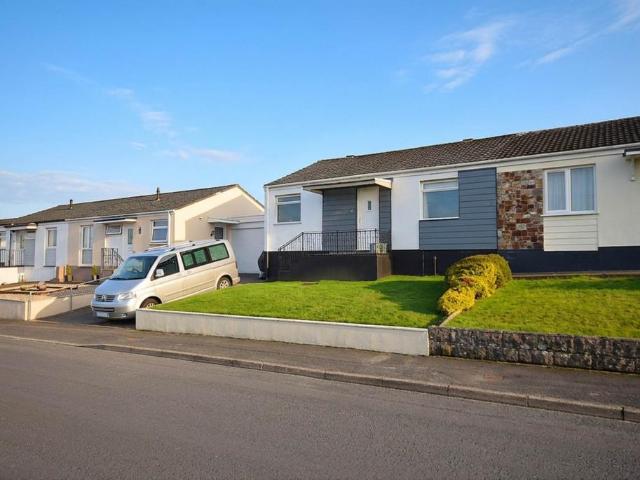 Cedar Way, Bideford 3 bed semi detached house to rent £1,195 pcm £276 pw
