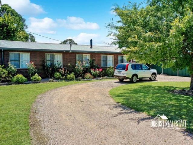 Family Home with Shed
