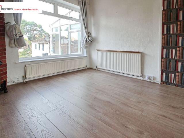 Cedar Close, Walsall