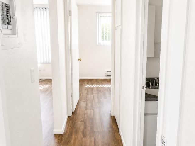 Cedar Cliff LLC 2 Bedroom Apartment for Rent at 250 S 900 E, Salt Lake City, UT 84102 East Central