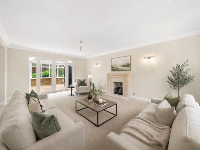Cedar Drive, Fetcham, Surrey KT22, 5 bed detached house to rent, £4,500 pcm | PrimeLocation