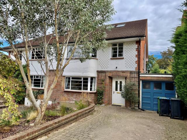 Cedar Road, Berkhamsted