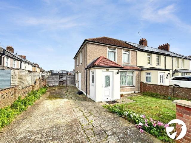 Cedar Road, Dartford, Kent, DA1 3 bed end of terrace house to rent £1,700 pcm £392 pw