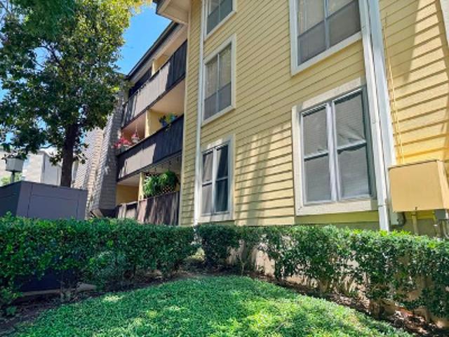 Cedar Springs Rd Apt 170