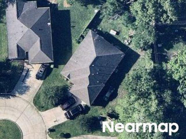 Cedarburg Dr