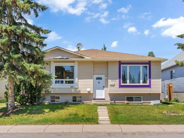CEDARBRAE 4 BEDROOM 2 BATHROOM HOUSE