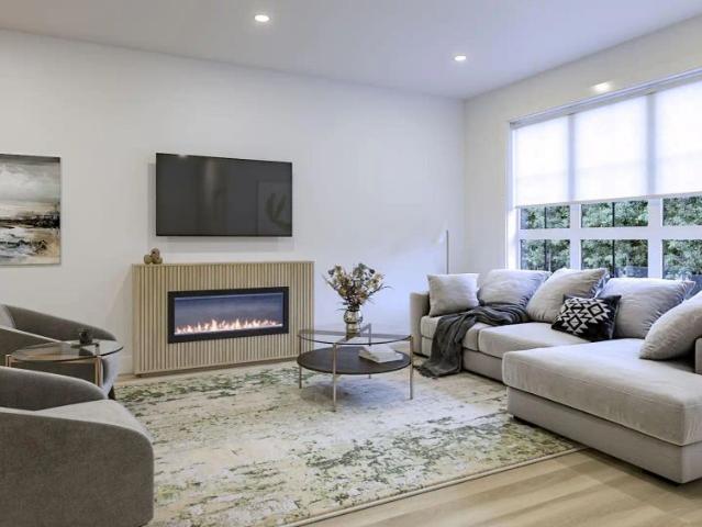 Cedarbrook Townhomes — Backyard Inner Unit