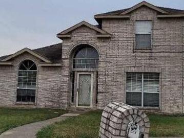 Cedarcrest Dr