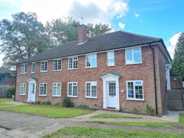 Cedars Court, Leicester LE2, 2 bed flat to rent, £1,500 pcm | PrimeLocation