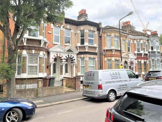 Cedars Avenue, London, E17 9PP, United Kingdom | 1 bed apartment for rent #140225761 | Rentberry
