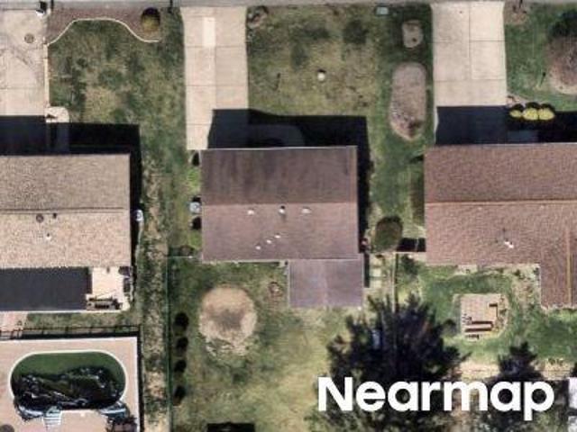 Cedarwood Dr
