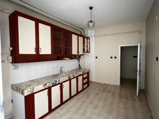 Cedit Mah. De Kiralık Bahçe Kat Daire