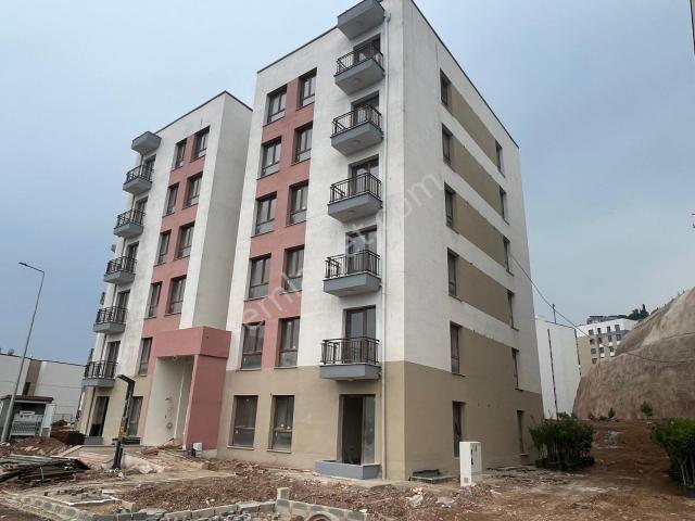 Cedit Mahallesi Konutlarında 2+1 Ara Kat