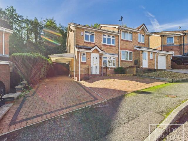 Cefn Close, Glyncoch, Pontypridd CF37, 3 bed semi detached house to rent, £1,000 pcm | PrimeLocation
