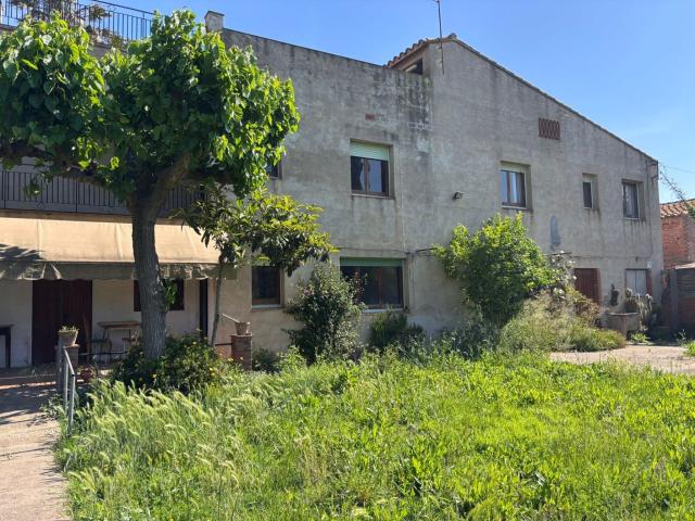 CEIGRUP TORRENT API: Oportunidad única en Serra de Daró: fin. 343m² Serra de Daró