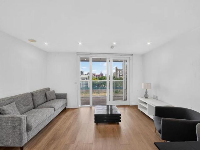 Celestial House, Cordelia Street, E14 1 bed apartment to rent £1,820 pcm £420 pw