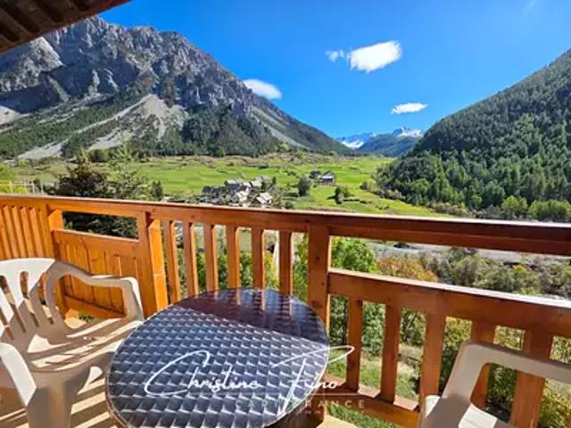 Cervières 05100 Achat / Vente appartement 4 pièces t4 balcon