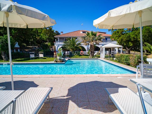 Cerchi una prestigiosa dimora collocata in un'oasi di pace i. 550m² Campiglia Marittima